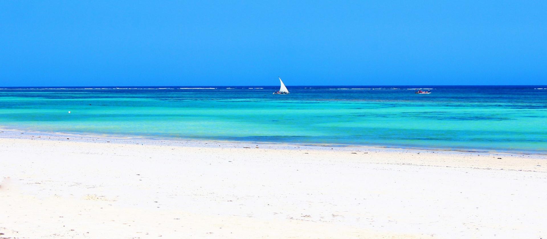 Jedna z najsłynniejszych plaż wschodniej Afryki - Diani Beach